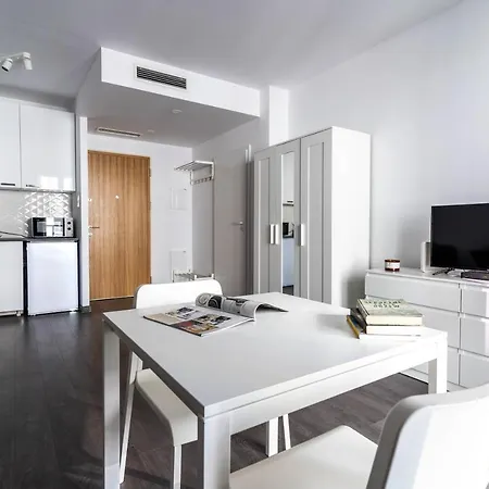 Golden Apartments - City Center - Studio *