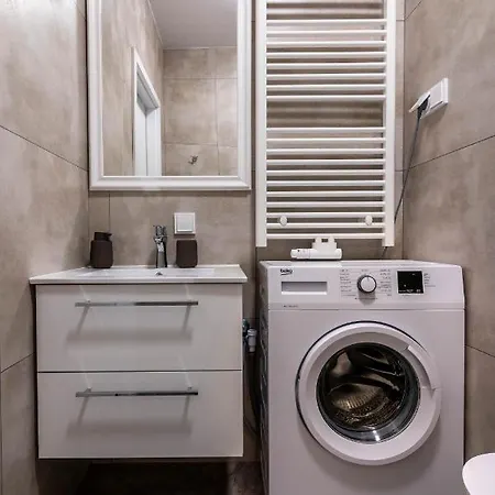 Apartment Golden Apartments - City Center - Studio