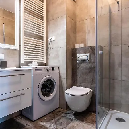 Golden Apartments - City Center - Studio * Warsaw