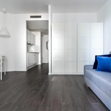 Golden Apartments - City Center - Studio * Warsaw