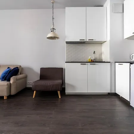 Golden Apartments - City Center - Studio Apartment Warsaw