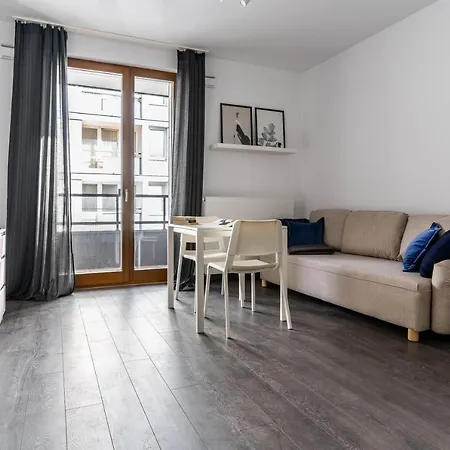 Golden Apartments - City Center - Studio * Warsaw